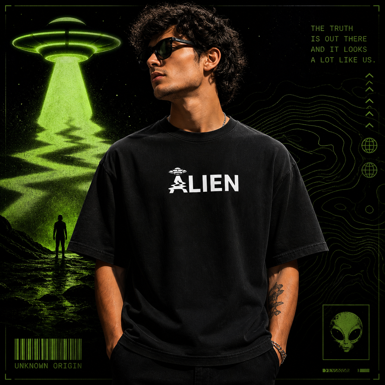 Alien UFO  | Cotton Bio Wash - Graphic Printed T-shirt
