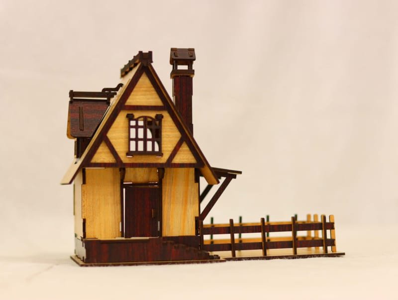 DIY Wooden Miniature Farmhouse Model with Fenced Yard
