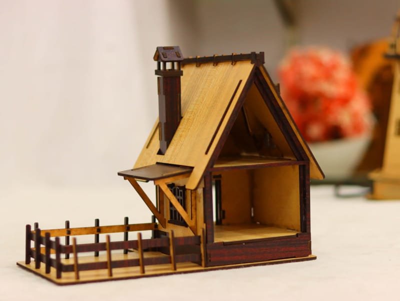 DIY Wooden Miniature Farmhouse Model with Fenced Yard